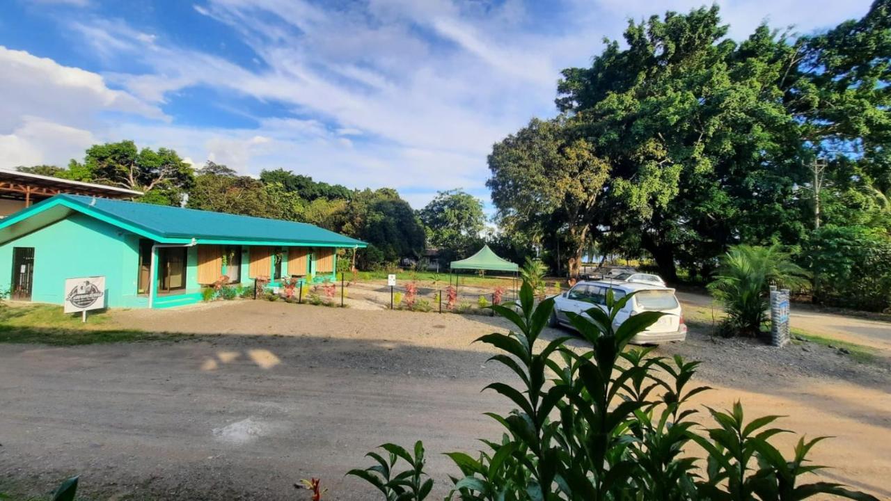 Playa Blanca Macaw Hotel Conte Exteriör bild